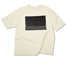 Load image into Gallery viewer, POSE #2 T-SHIRT - BLEACH
